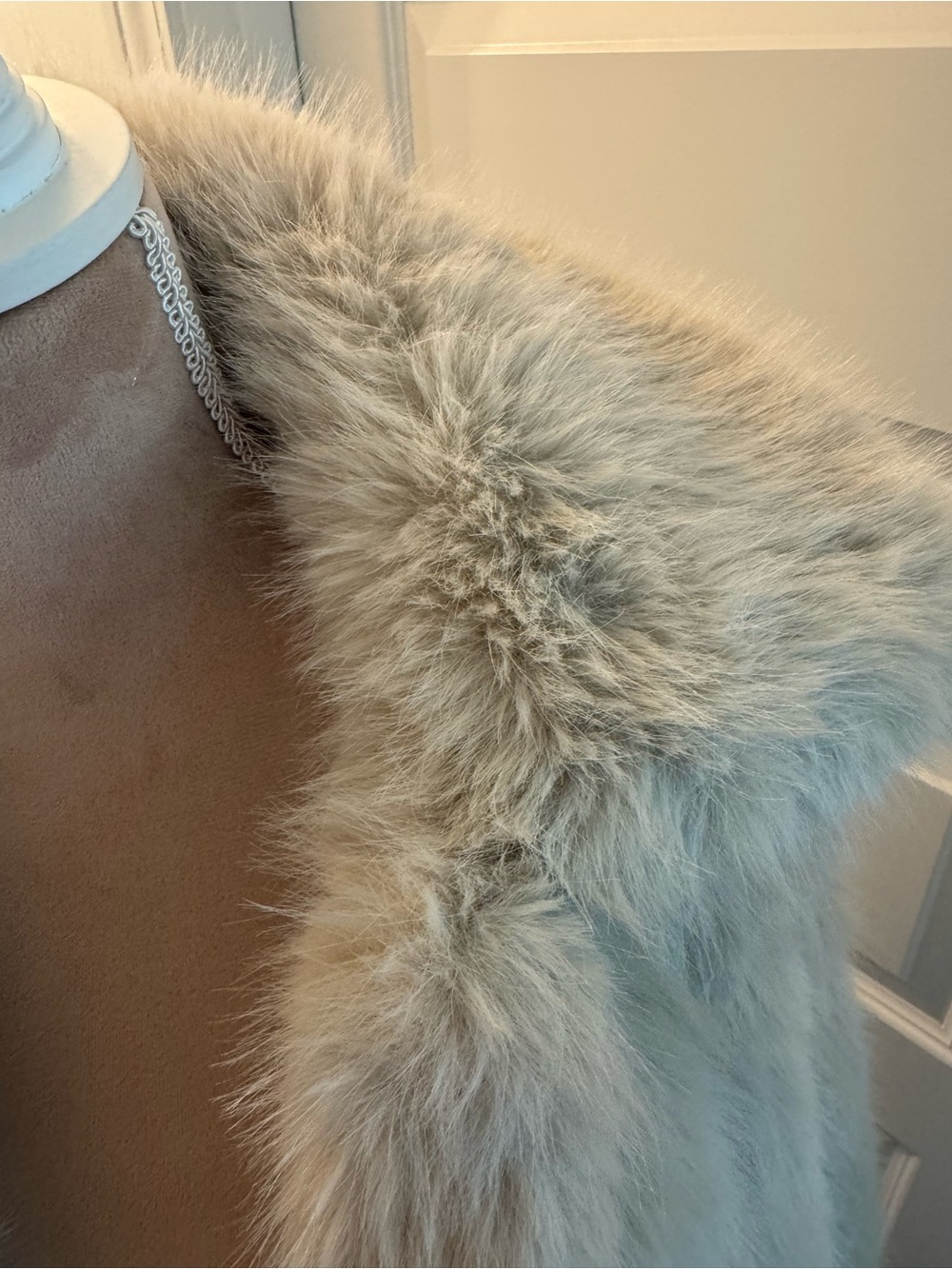 GAP M Tall Faux Fur Coat - Picture 3 of 4